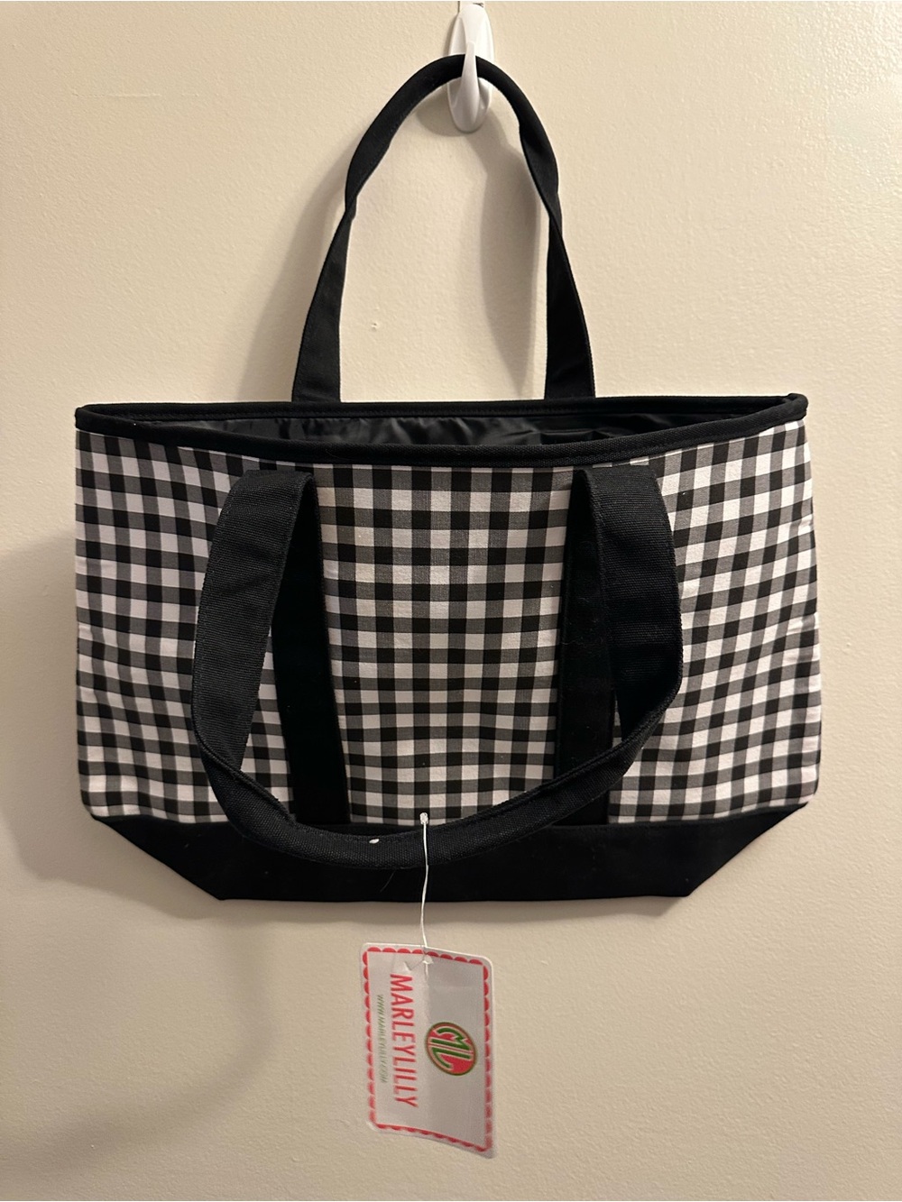 #802 Black and White Gingham Tote with Dual Carry Handles